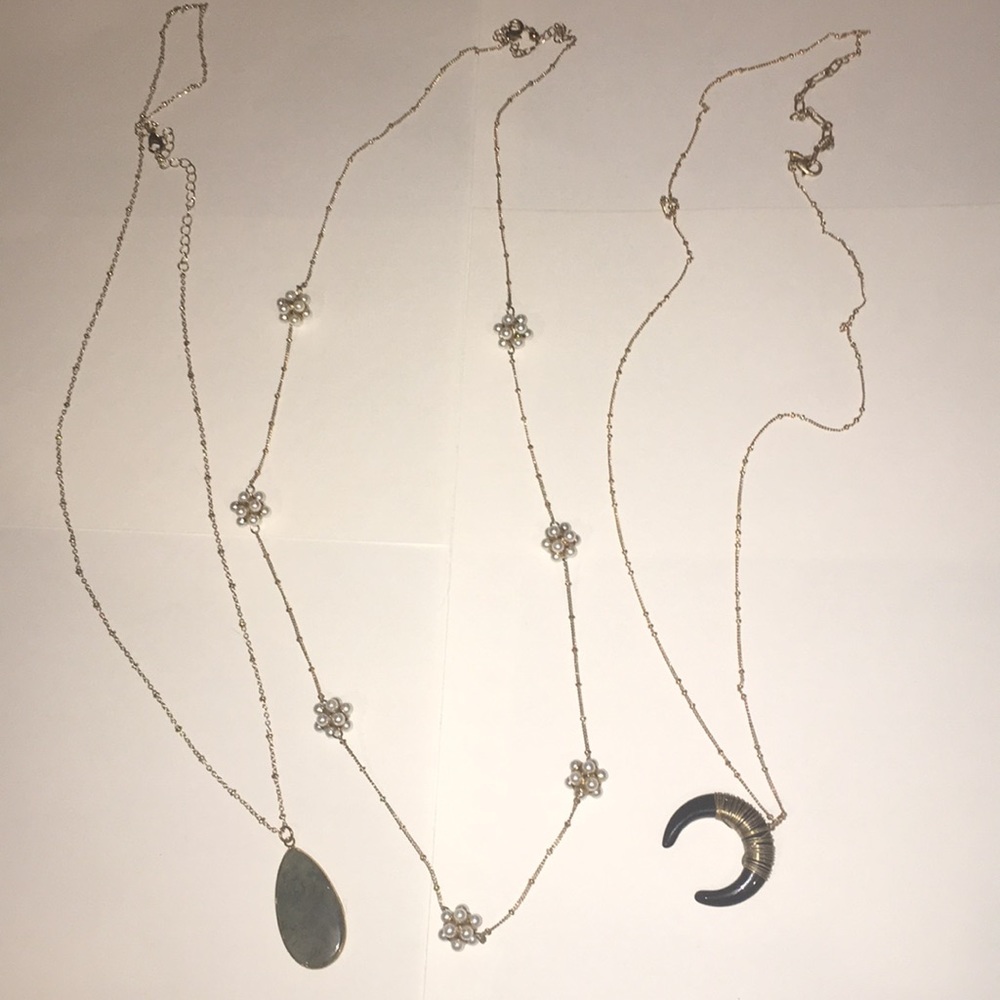3 pendant necklaces